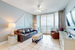 TV, DVD-spiller og bøker