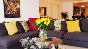 Unclassified image, 2 of 24, button - citycentre lake view apartment (Montreux)
