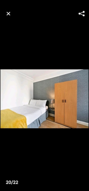 ห้องดับเบิล | เปลนอนเด็กแบบพกพา, ผ้าปูที่นอน