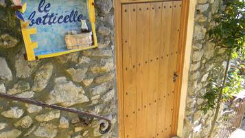 EntrĂ©e de lâhĂ©bergement