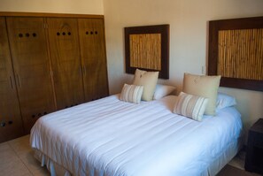 3 bedrooms, WiFi, bed sheets