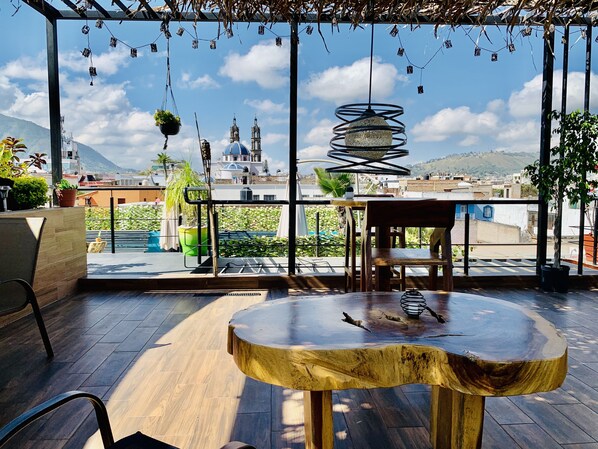 Sun deck