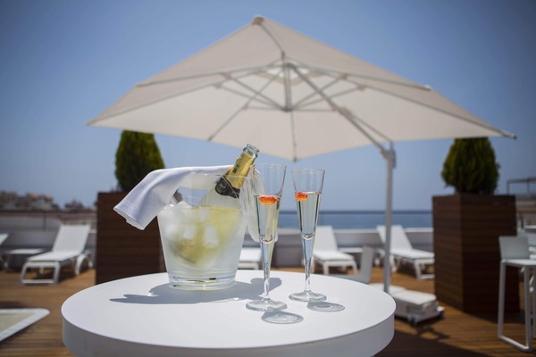 Sundeck