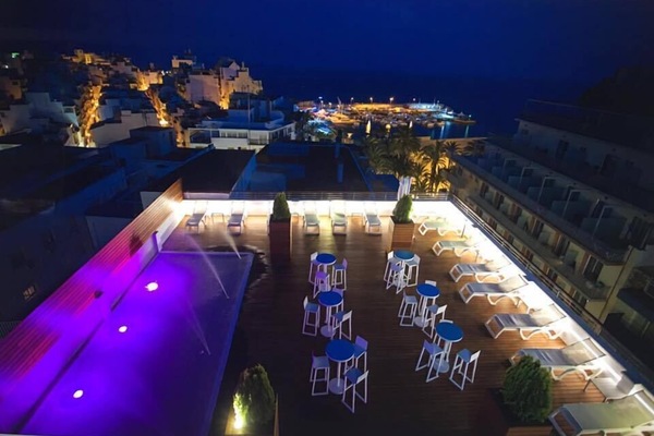 Rooftop terrace