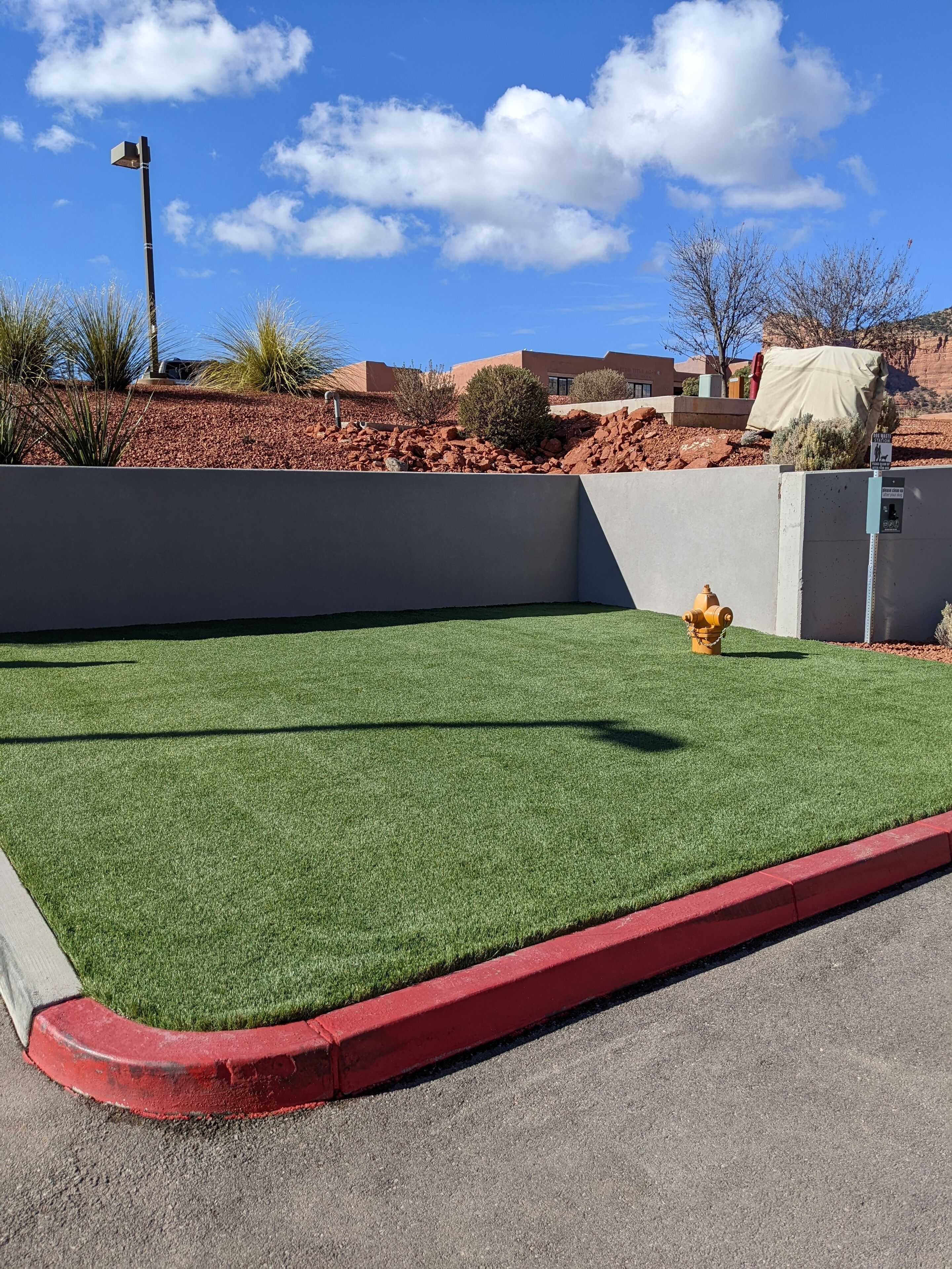 pet-friendly amenities