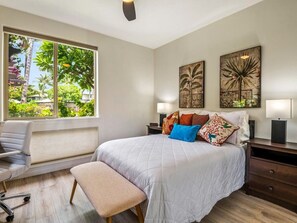 2 bedrooms, iron/ironing board, travel crib, free WiFi