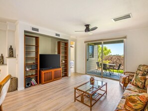 スマートテレビ、DVD プレーヤー、ステレオ