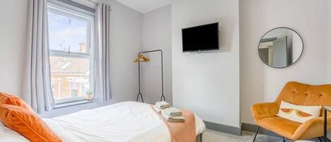 3 habitaciones, wifi gratis y ropa de cama