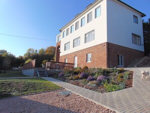 Front of property - Vila Hořičky (Horicky)