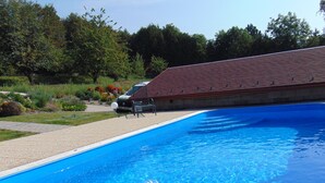 Seasonal outdoor pool - Vila Hořičky (Horicky)