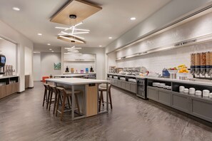 Free daily continental breakfast  - Tru By Hilton Easton, PA (Easton)