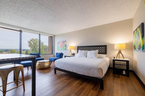 Iron/ironing board, free WiFi, bed sheets, wheelchair access