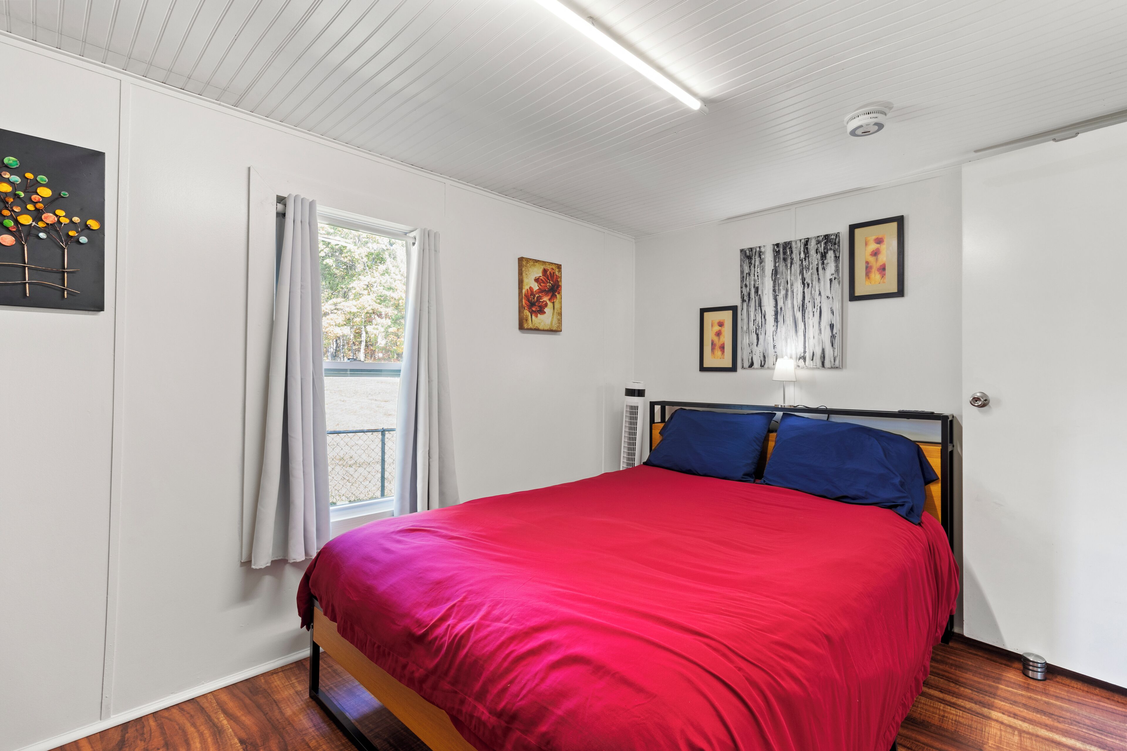 2 多间卧室、办公桌、熨斗/熨衣板、免费 WiFi