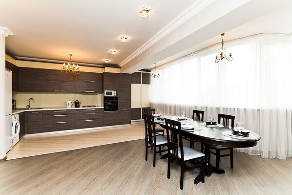 Dining - Cozy Central Penthouse (Chisinau)