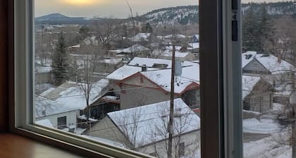 * Nouvelle liste - Vues magnifiques! Moins d'un mile du centre-ville de Flagstaff