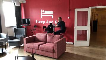 منطقة الجلوس في الردهة