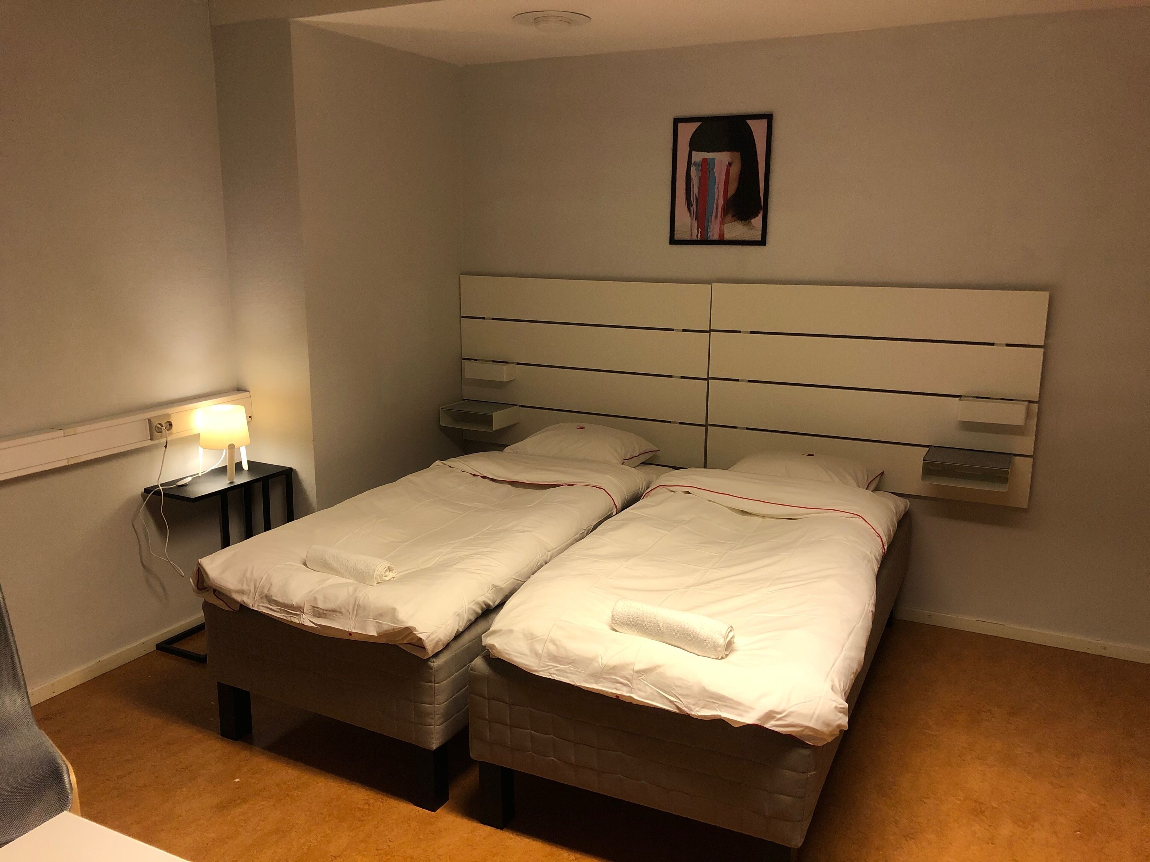 Economy Quadruple Room | Katil bayi/kot (surcaj), Wi-fi percuma, cadar katil 