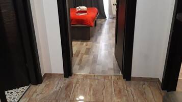 1 bedroom, soundproofing