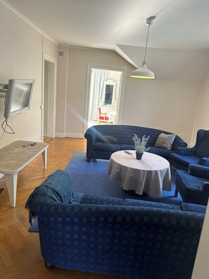 Apartment | Living area