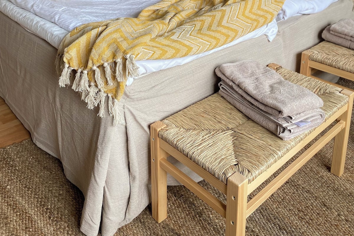 Apartment | Individually furnished, desk, laptop workspace, soundproofing