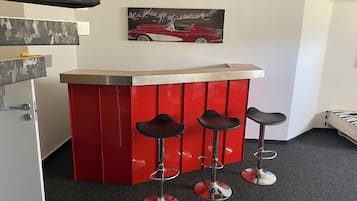 House | Living area | 24-inch TV with cable channels