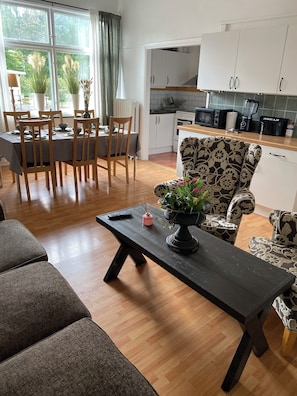 Apartment | Living area