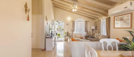 تلفزيون ذكي