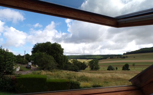 An authentic house in the heart of historic Burgundy