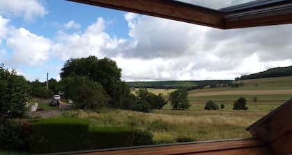 An authentic house in the heart of historic Burgundy