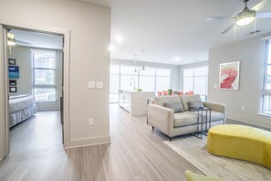 Apartment | Living area | Flat-screen TV - Perfect Location Amazing Rooftop View (Atlanta)