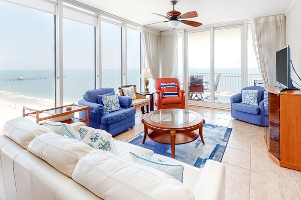 Televisión y reproductor de DVD 