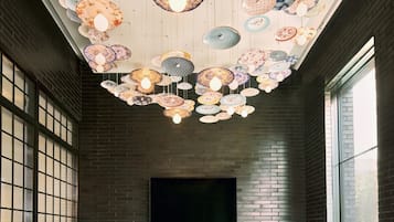 供應早餐、午餐和晚餐,露天餐廳