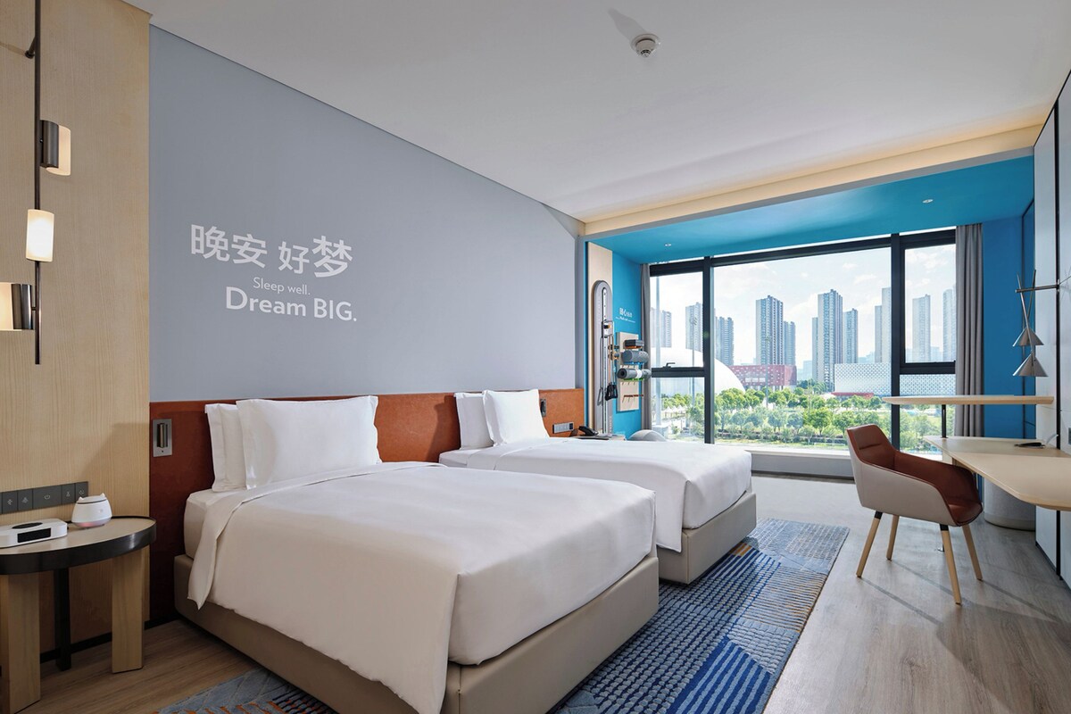 ห้องพรีเมียม, เตียงเดี่ยว 2 เตียง | เครื่องนอนระดับพรีเมียม, ผ้านวมขนเป็ด, มินิบาร์ฟรีบางอย่าง