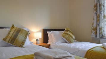 2 bedrooms, bed sheets