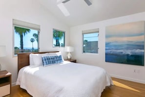 4 bedrooms, desk, iron/ironing board, travel crib