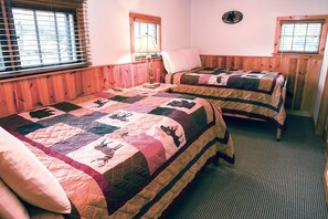 Cabin, Multiple Beds, Fireplace, Mountain View - Lazy R Cottages: 8 (Estes Park)