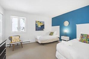 2 bedrooms, desk, iron/ironing board, free WiFi - Amazing Lake/Mountain View 5min to Tremblant(464) (Mont-Tremblant)