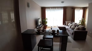 Premium Apartment | In-room dining - Emilia Hotel Apartments (Nairobi)