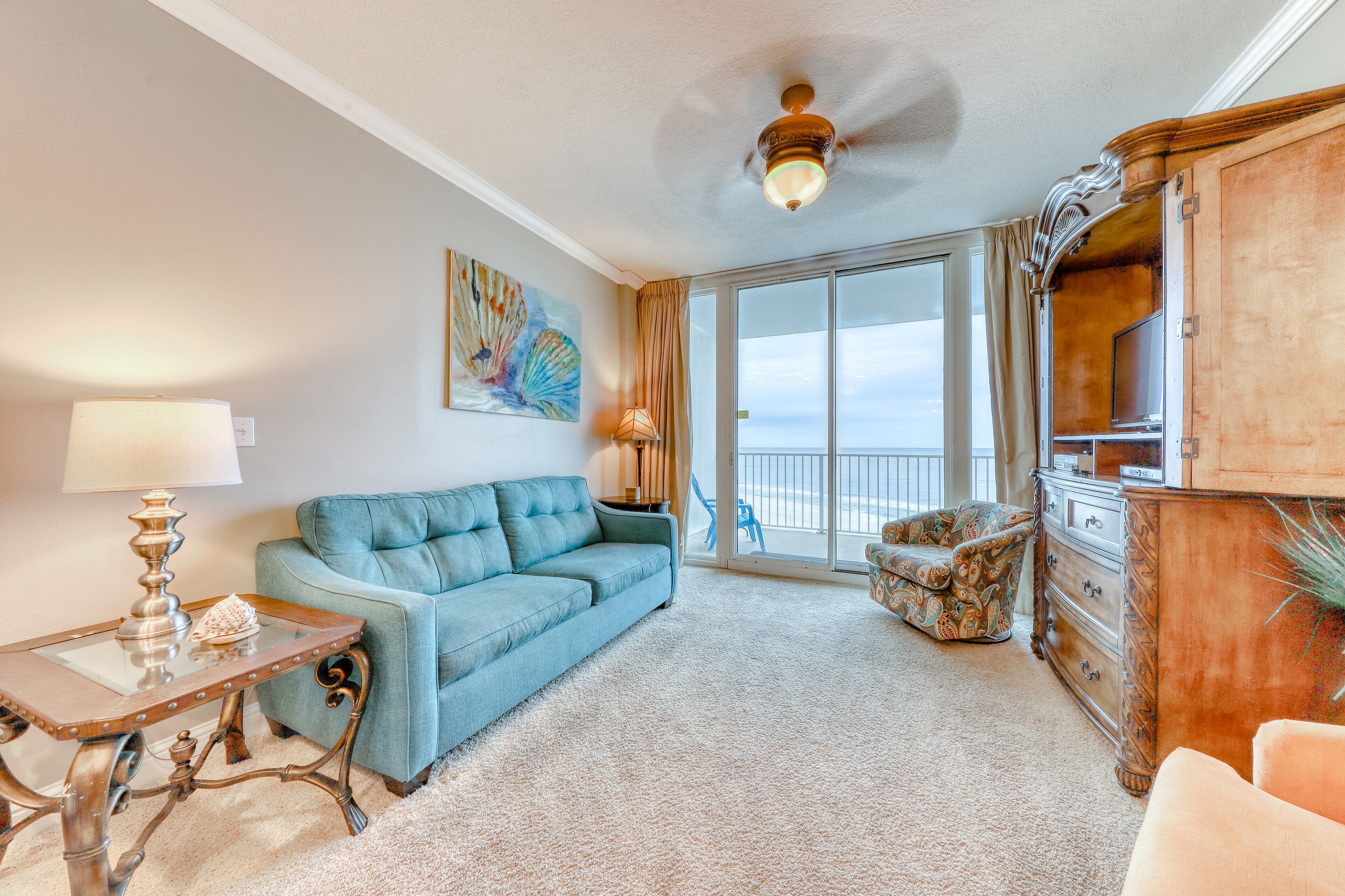 Gulf-front condo w/ private balcony & shared pools, hot tubs & gym