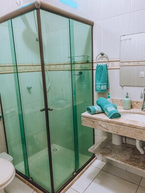 Comfort Studio Suite | Bathroom