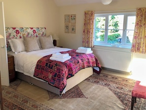 4 soverom, wi-fi (inkludert) og sengetøy