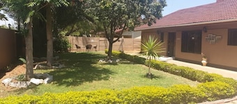 Ezzela House Bed & Breakfast