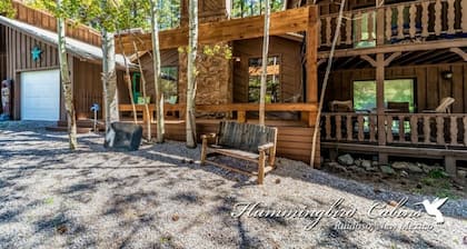 'Built for your enjoyment' Timbers with hot tub!