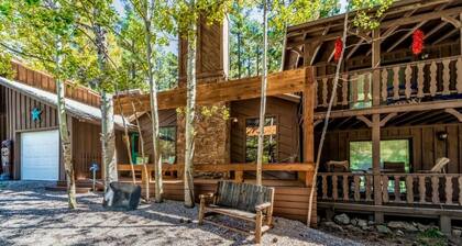 Timbers Lodge | Your Ruidoso Retreat w/ Hot Tub Bliss, Wildlife Views & Cozy Comforts