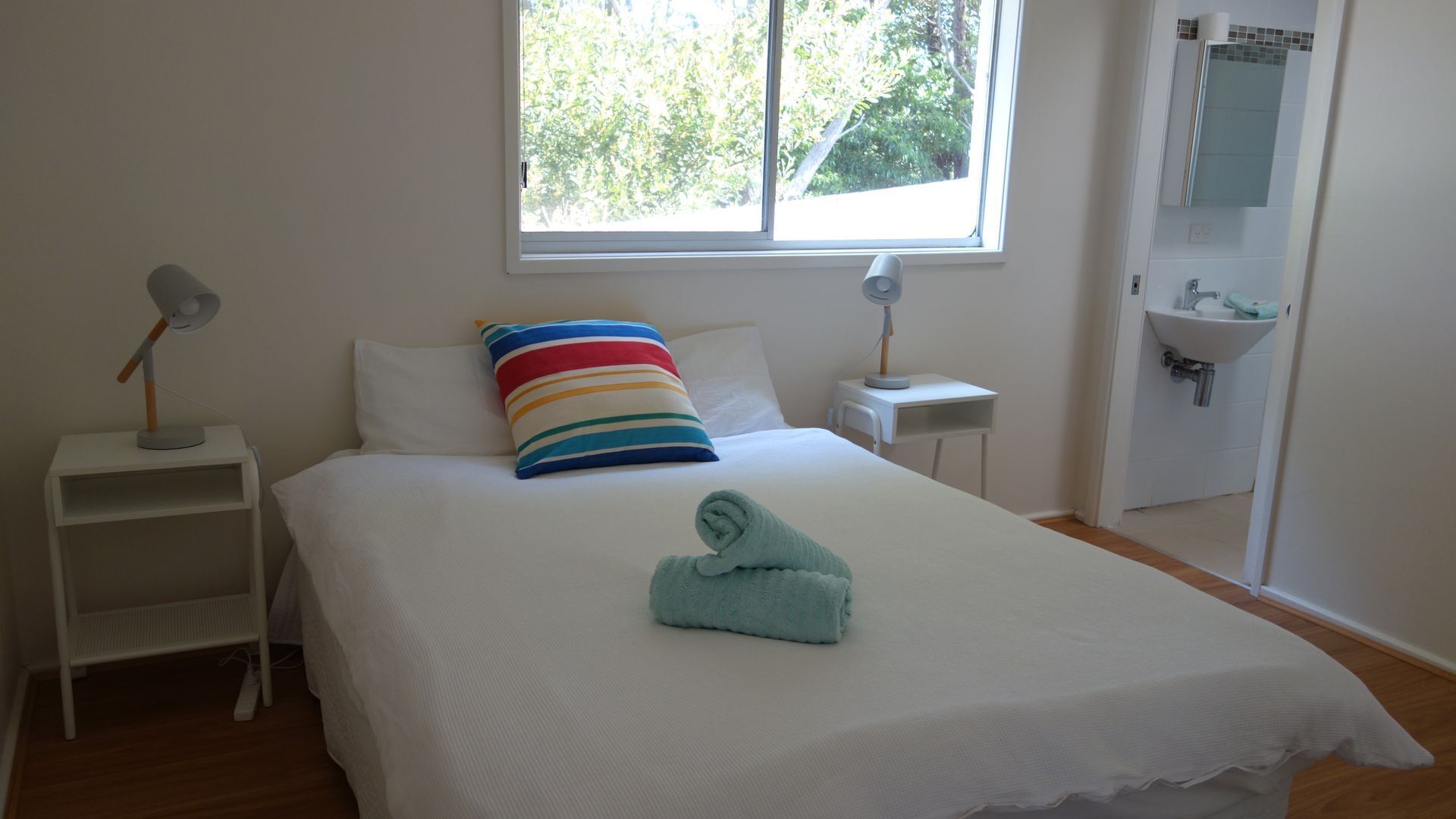 3 habitaciones y ropa de cama 