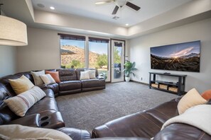 Smart TV, video games