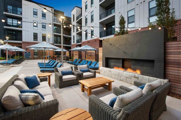 Terrace/patio - Artsy Styled Home (Atlanta)