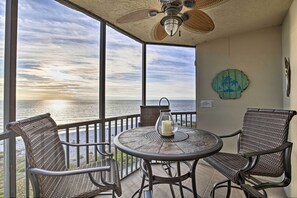 Outdoor dining - Luxe Beachfront Family Condo w/ Resort Amenities! (Fort Myers Beach)