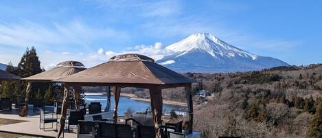 Sun deck