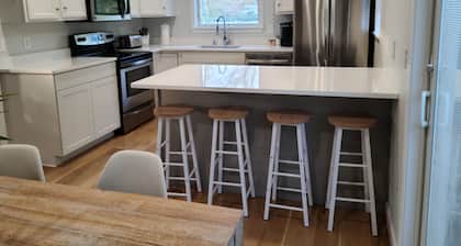 NEW! Edgartown 3 BR 2 Bath Newly Remodeled Home